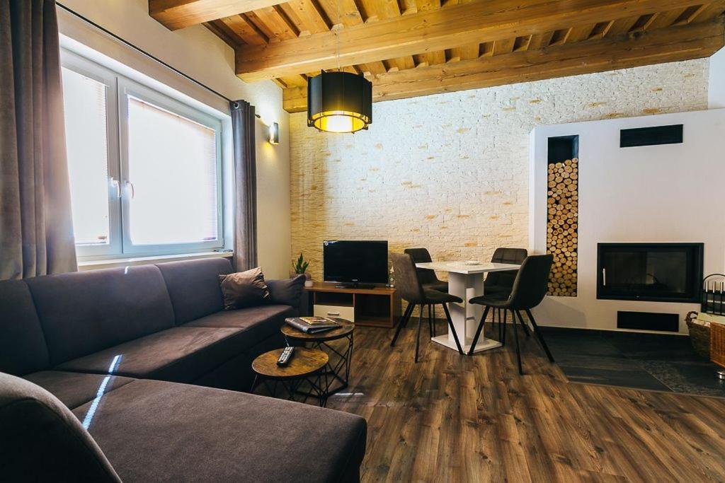 Apartmany Pri Jaskyni - Bystrá Buitenkant foto